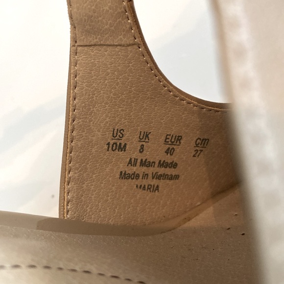 Life Stride Soft System Tan Sandal Heels - Picture 6 of 7